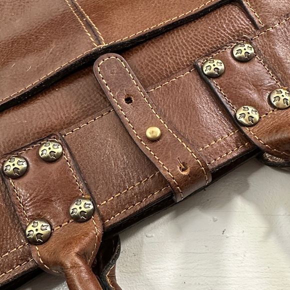 Patricia Nash leather Tan and Brown Shoulder satchel, tote - Picture 9 of 12